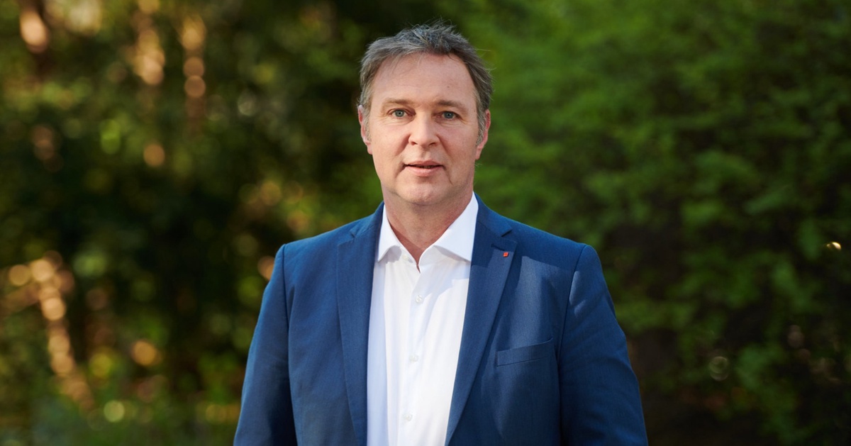 Andreas Babler im Interview: &bdquo;Als Kanzler werde ich sichere Pflege f&uuml;r alle garantieren!&ldquo;